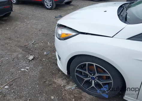 2016 Ford Focus Se из США, поврежденный, VIN 1FADP3K28GL375694